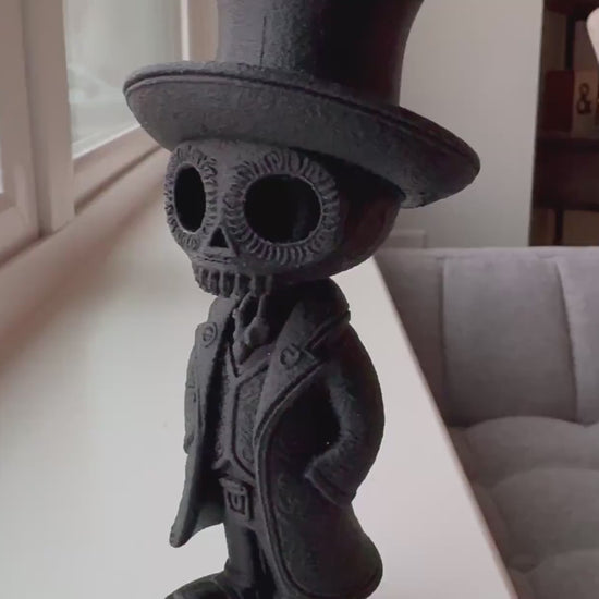 Dia de los Muertos -  Gentleman Figurine - Unpainted Collectible